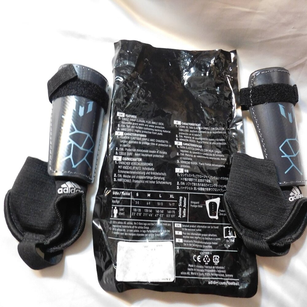 Adidas Messi Soccer Shinguard Size Small Ages 3-5 - Picture 4 of 6